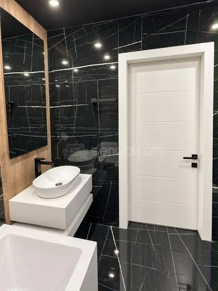 3 Սենյականոց Բնակարան Նորակառույցում, 73քմ, 11/15 հարկ, Դիզայներական Վերանորոգված
