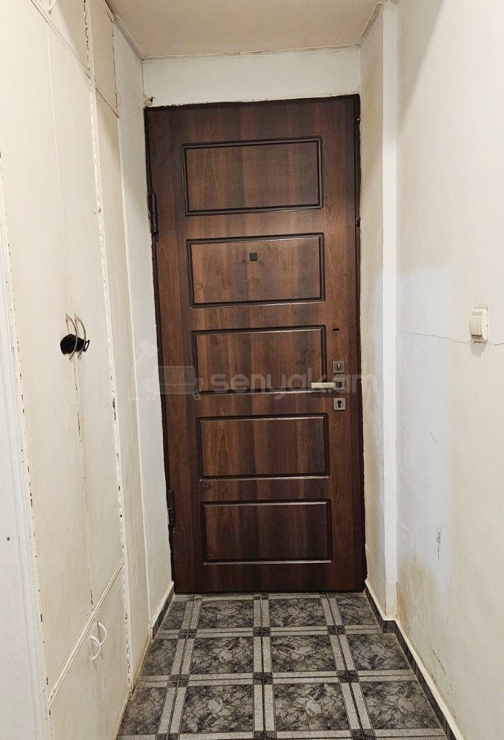 3 Սենյականոց Բնակարան Քարե Շենքում, 70քմ, 2/3 հարկ, Կոսմետիկ Վերանորոգված