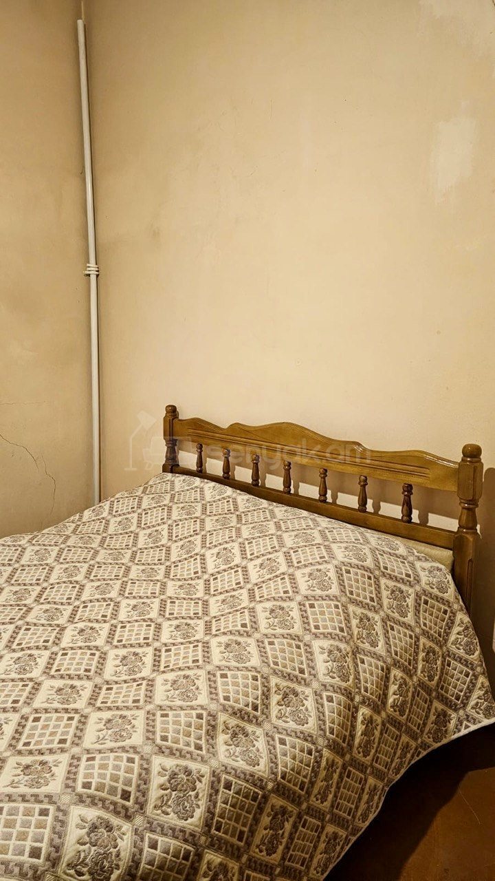 3 Սենյականոց Բնակարան Քարե Շենքում, 70քմ, 2/3 հարկ, Կոսմետիկ Վերանորոգված