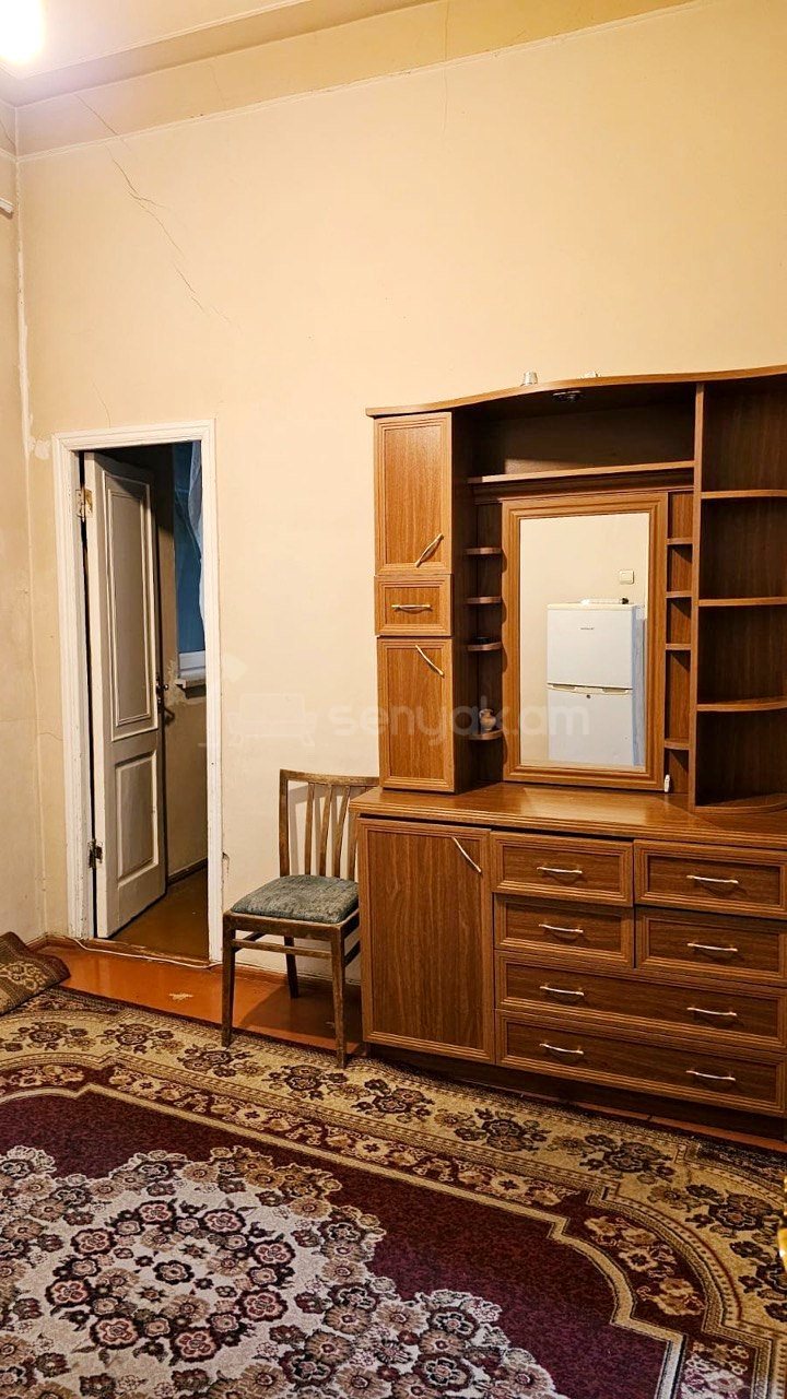 3 Սենյականոց Բնակարան Քարե Շենքում, 70քմ, 2/3 հարկ, Կոսմետիկ Վերանորոգված