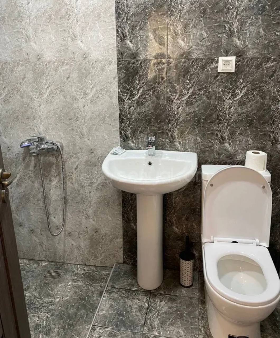 3 Սենյականոց Սեփական Տուն, 65քմ, Կապիտալ Վերանորոգված, Կահավորված