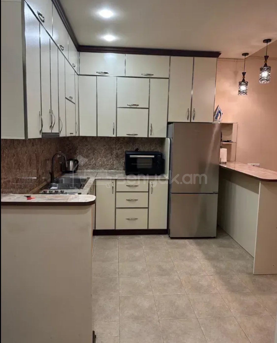 3 Սենյականոց Բնակարան, 78քմ, 3/13 հարկ, Կապիտալ Վերանորոգված, Կահավորված