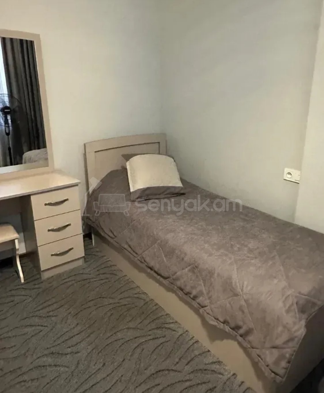 3 Սենյականոց Բնակարան, 78քմ, 3/13 հարկ, Կապիտալ Վերանորոգված, Կահավորված
