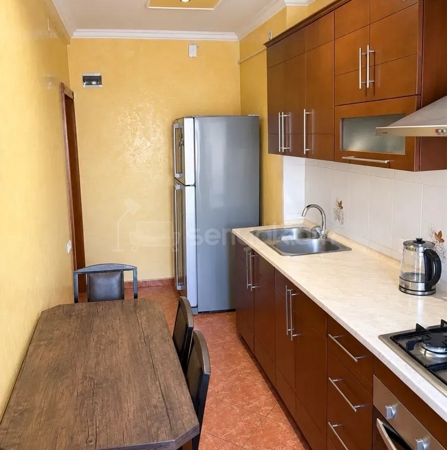 3 Սենյականոց Բնակարան, 74քմ, 3/9 հարկ, Կապիտալ Վերանորոգված