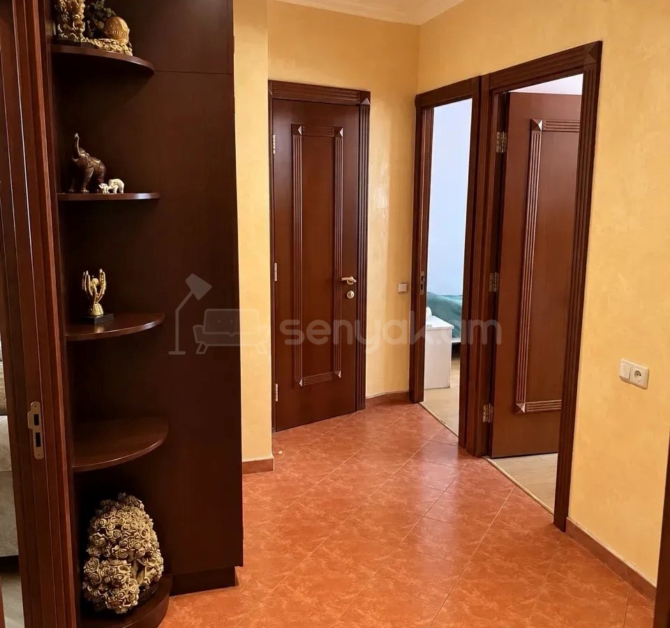 3 Սենյականոց Բնակարան, 74քմ, 3/9 հարկ, Կապիտալ Վերանորոգված