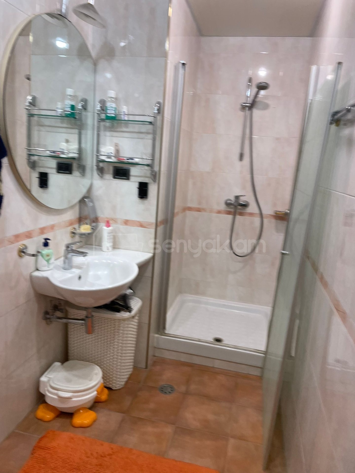 4 Սենյականոց Բնակարան, 180քմ, 4/8 հարկ, Կապիտալ Վերանորոգված, Կահավորված